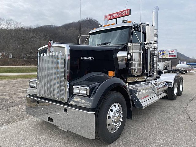 Photo of Kenworth truck